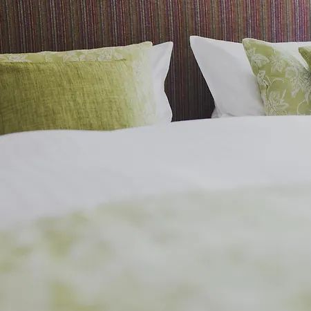 Hotel Weingut Hees - Landgasthof Zum Jaeger Aus Kurpfalz 3*