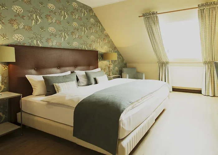 Weingut Hees - Landgasthof Zum Jaeger Aus Kurpfalz